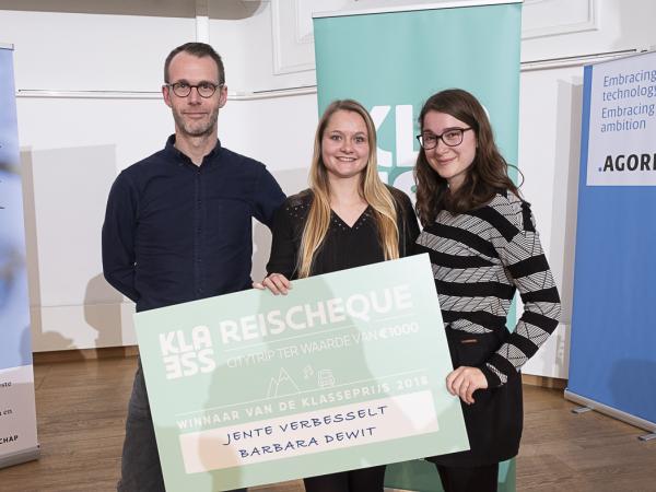 Klasseprijs voor Barbara Dewit en Jente Verbesselt (KU Leuven) 