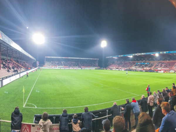  KV Kortrijk is voorbeeld voor ‘Italiaanse racismeclub’ Cagliari
