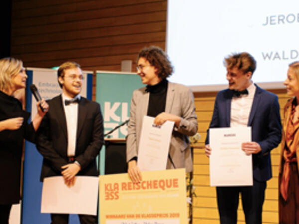 “Er beweegt iets in het onderwijs"