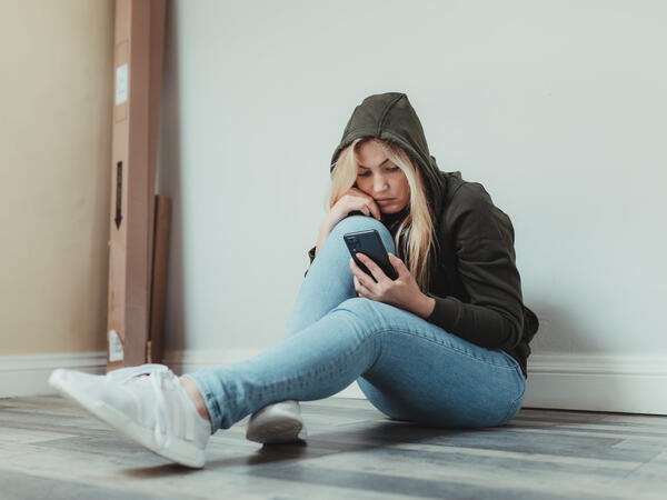 Vrouw met telefoon